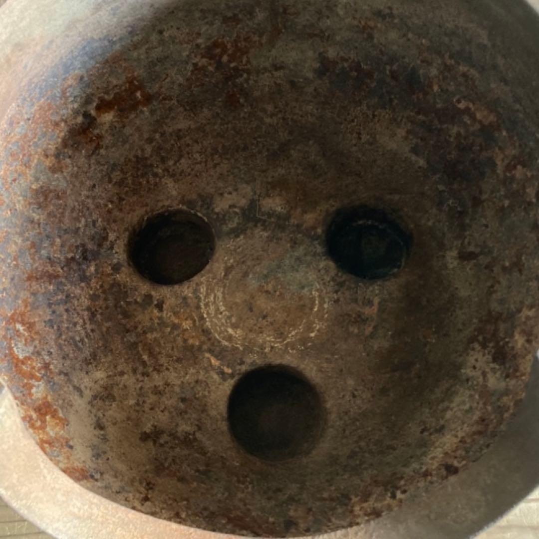 古い風炉 釜 火鉢 囲炉裏 五徳 鉄製 茶釜 灰付 茶道具 和風 古道具 レトロ