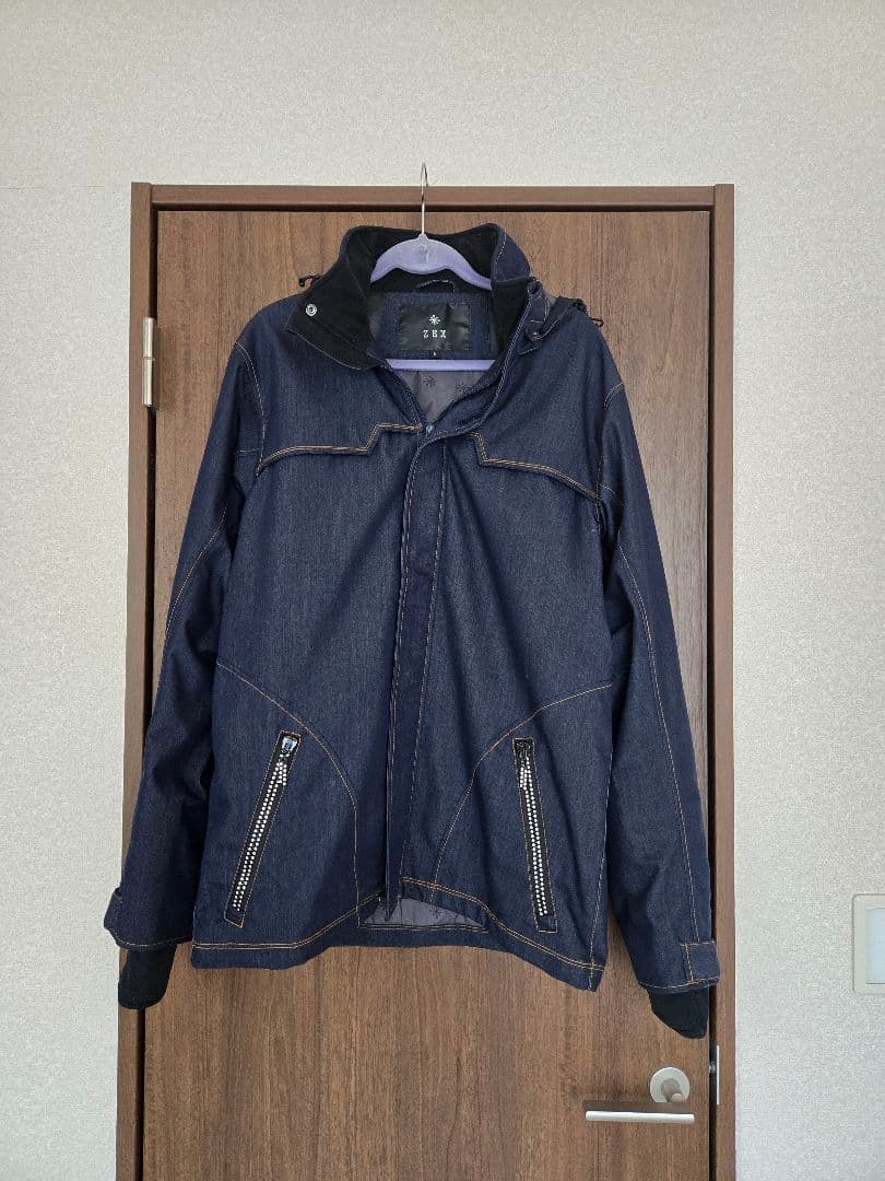 【ZEX スノーボードウェア ジャケット Lサイズ】スワロフスキー