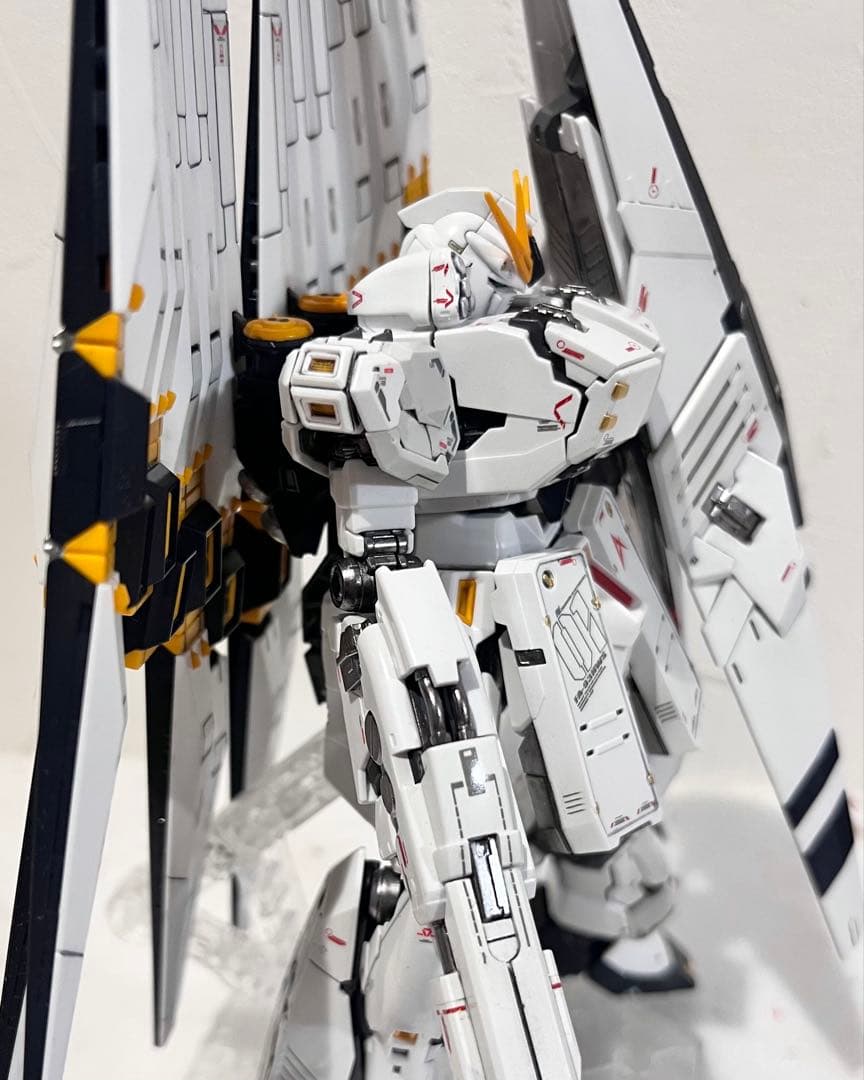 RG ニューガンダム HWS ダブルフィンファンネル 塗装済 完成品 νガンダム