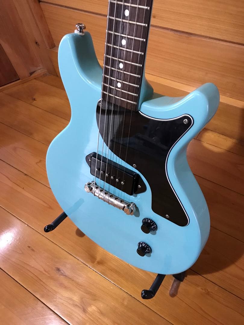 ギター Harley Benton DC-Junior FAT Benton Blue