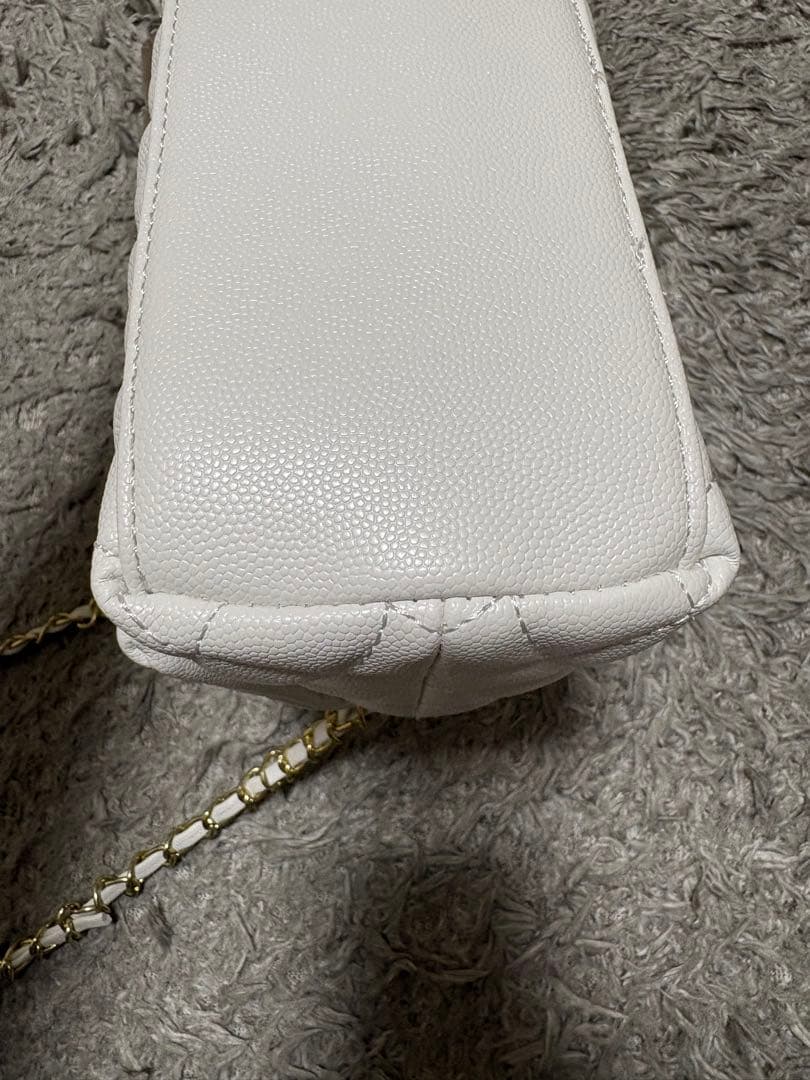 ⑨シャネル　ホワイト　チェーンバッグ　ノベルティ