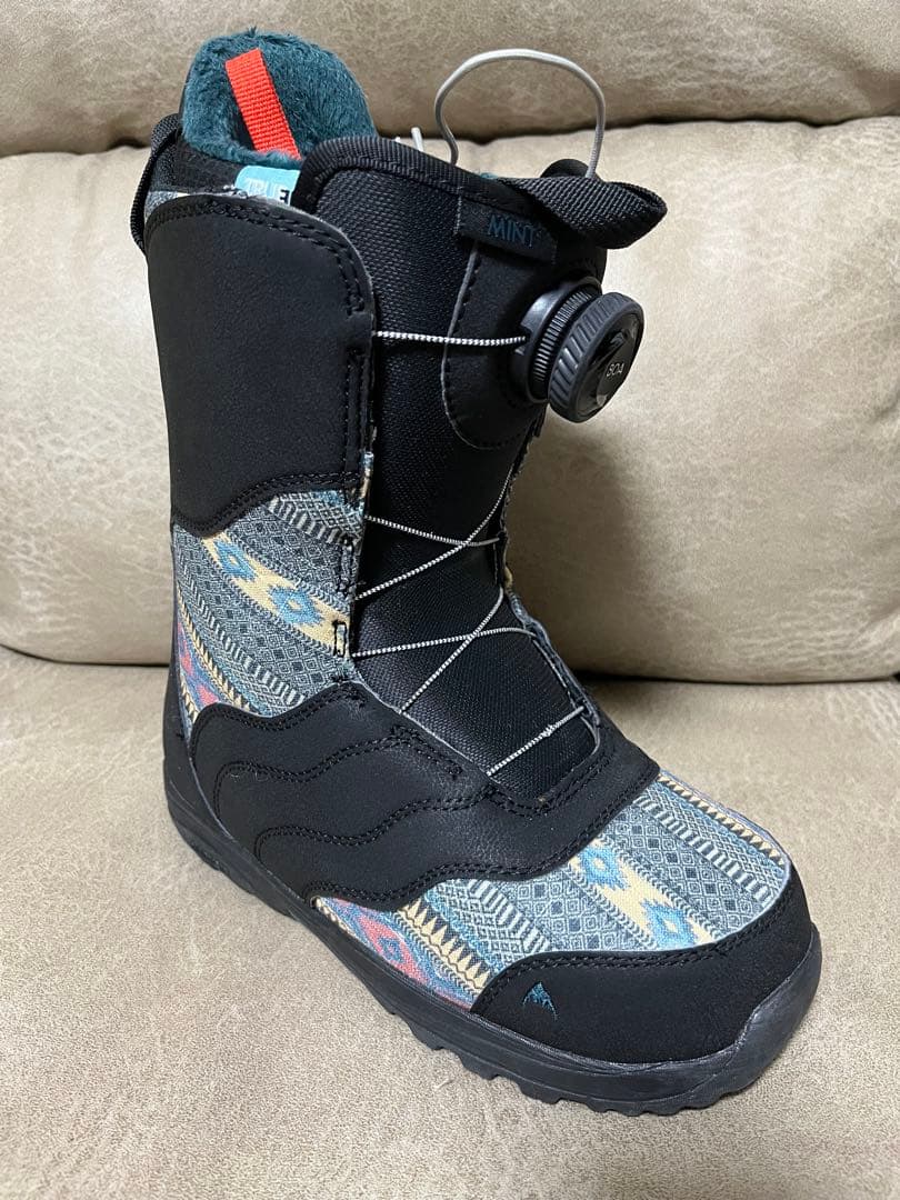 新品雪山未使用BURTON MINT BOA 23.0cm スノーボードブーツ