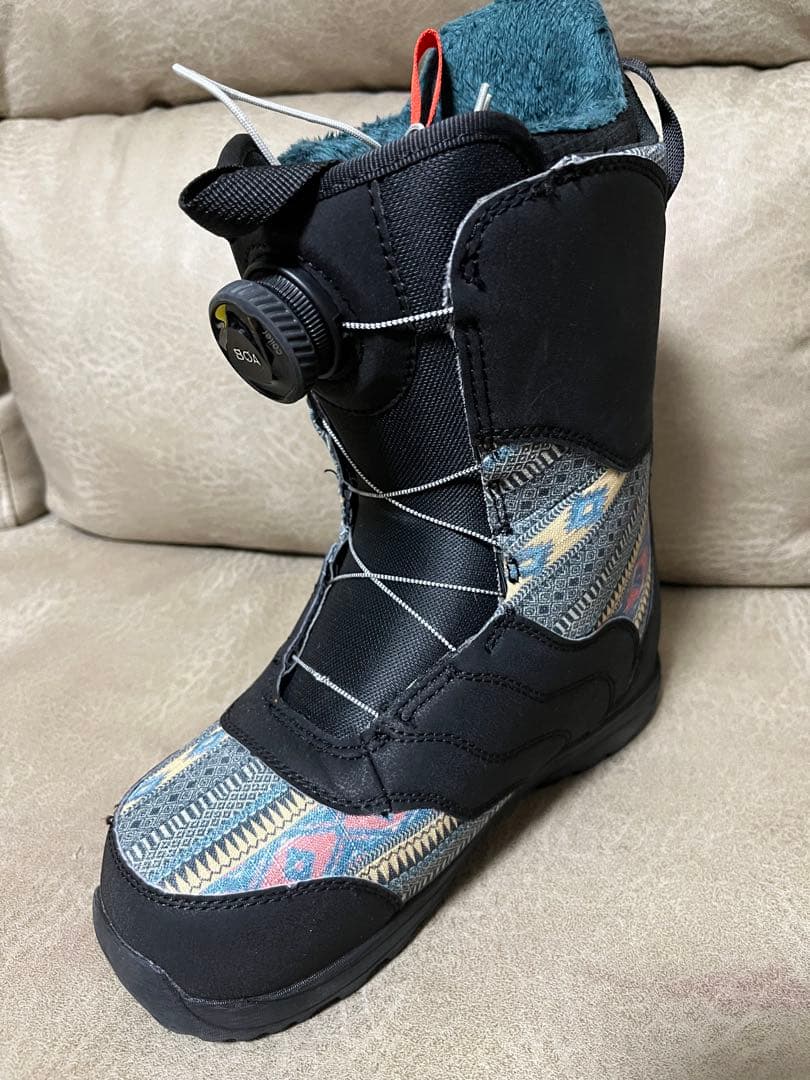 新品雪山未使用BURTON MINT BOA 23.0cm スノーボードブーツ