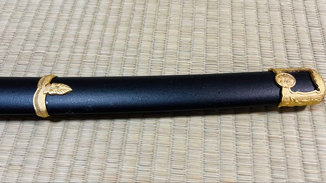 模造刀 海軍 軍刀 樋入り刀身 黒石目鞘 拵 大日本帝国 251021-1
