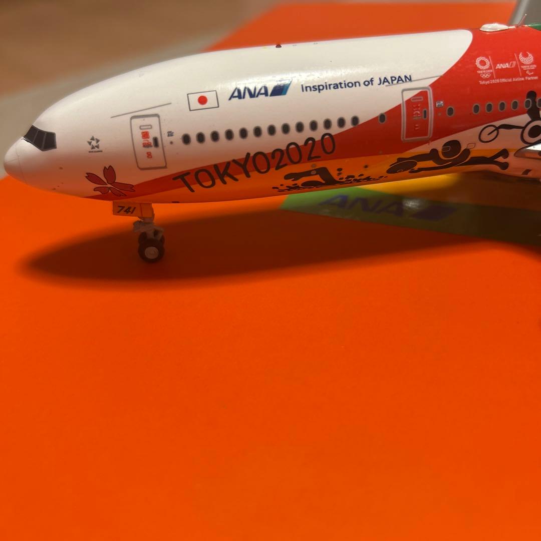 ANA Boeing 777-200ER スケール1/200