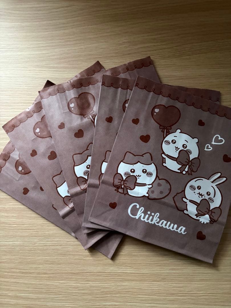 ☆☆☆ ちいかわチョコレート　缶　バレンタインセット　☆☆☆