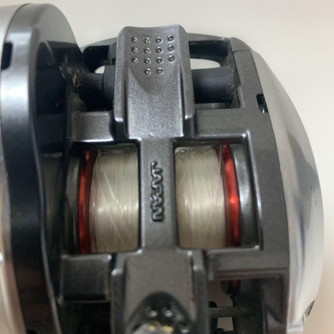 SHIMANO 11スコーピオンDC 右巻き　ベイトリール