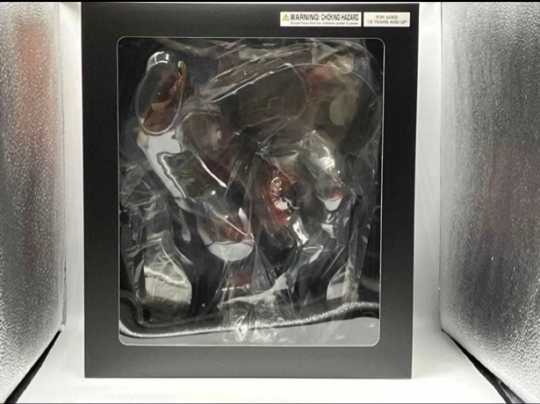 FF16コレクターズエディション　フェニックスVSイフリート　フィギュア