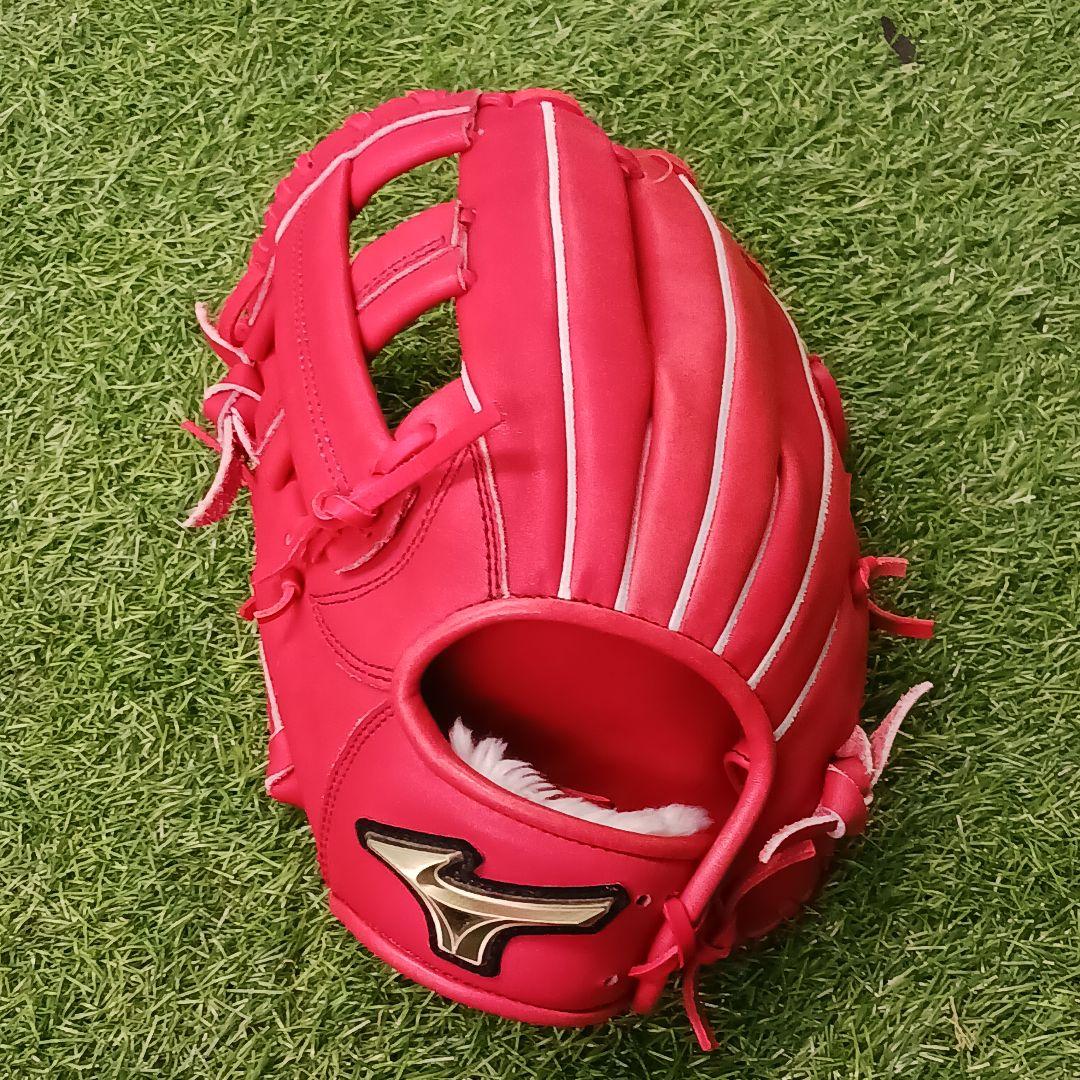 ミズノ軟式グローブ(グローバルエリート、左投用)