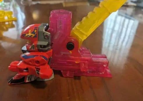 特撮フィギュア 緑色 ロボット風 12番 オクに出品 ビーダマン