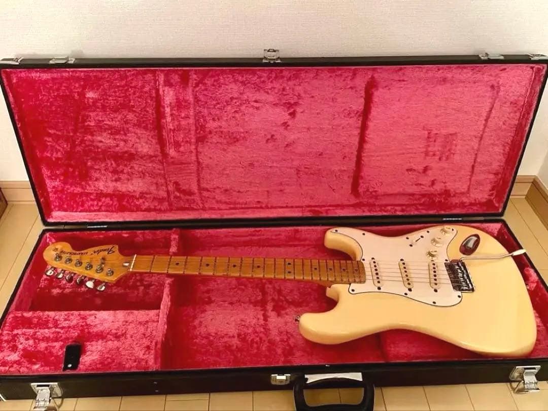 Fender Japan ストラトキャスターST72-95DSC 1993年製