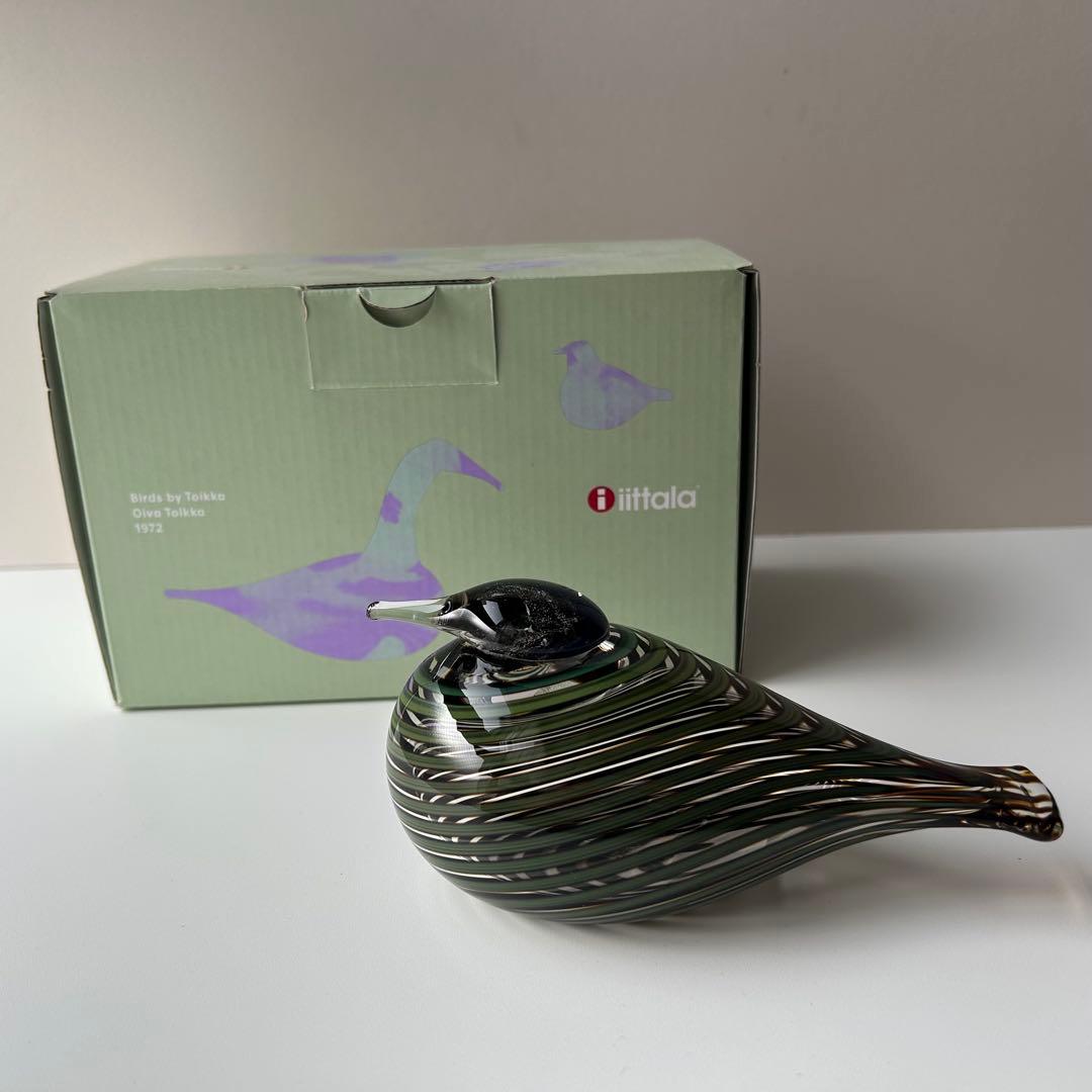 ガラス製ストライプ模様の鳥型オブジェ