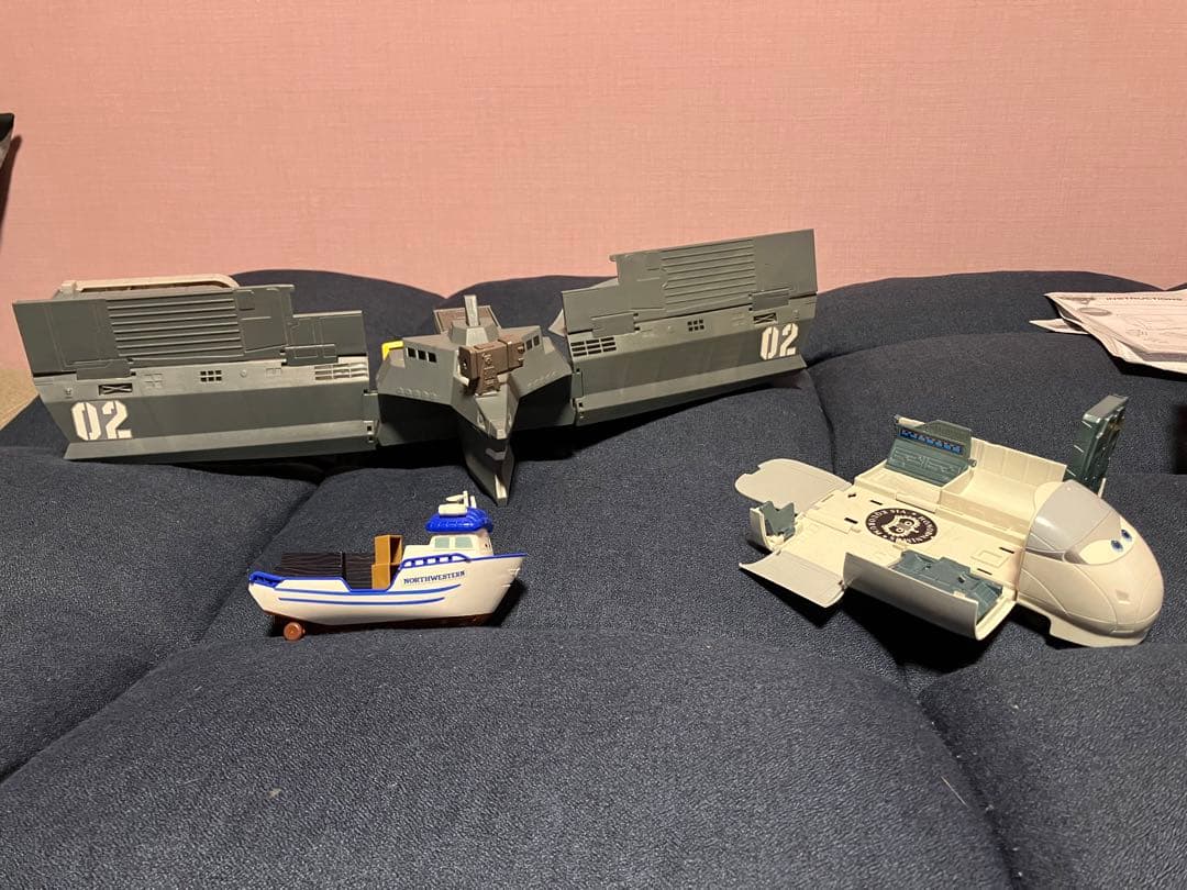 カーズ2 超レア物　トニートライフル　戦闘艦アメリカ海軍　3点セット　マテル社