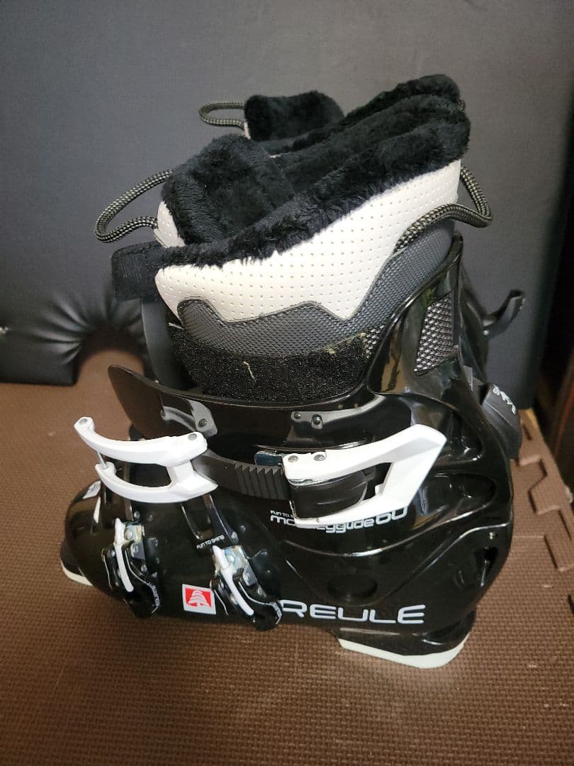 スキーブーツ　STUREULE 　サイズ8　フォロー割り