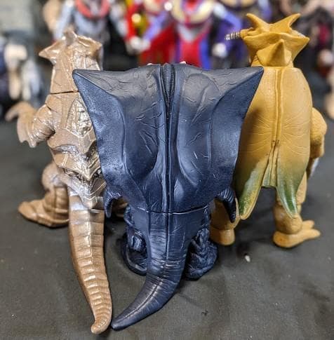 ウルトラマンティガ＆登場怪獣・宇宙人（バンダイ）ソフビフィギュア22体セット＋１