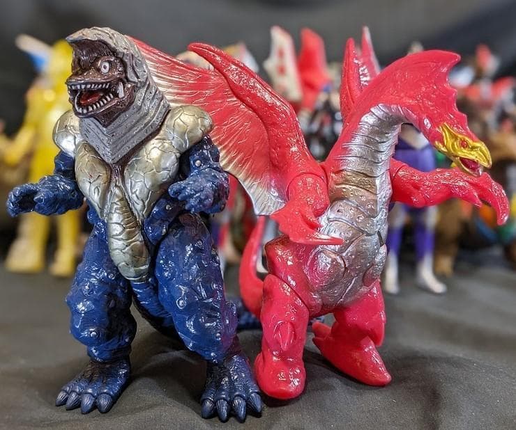 ウルトラマンティガ＆登場怪獣・宇宙人（バンダイ）ソフビフィギュア22体セット＋１