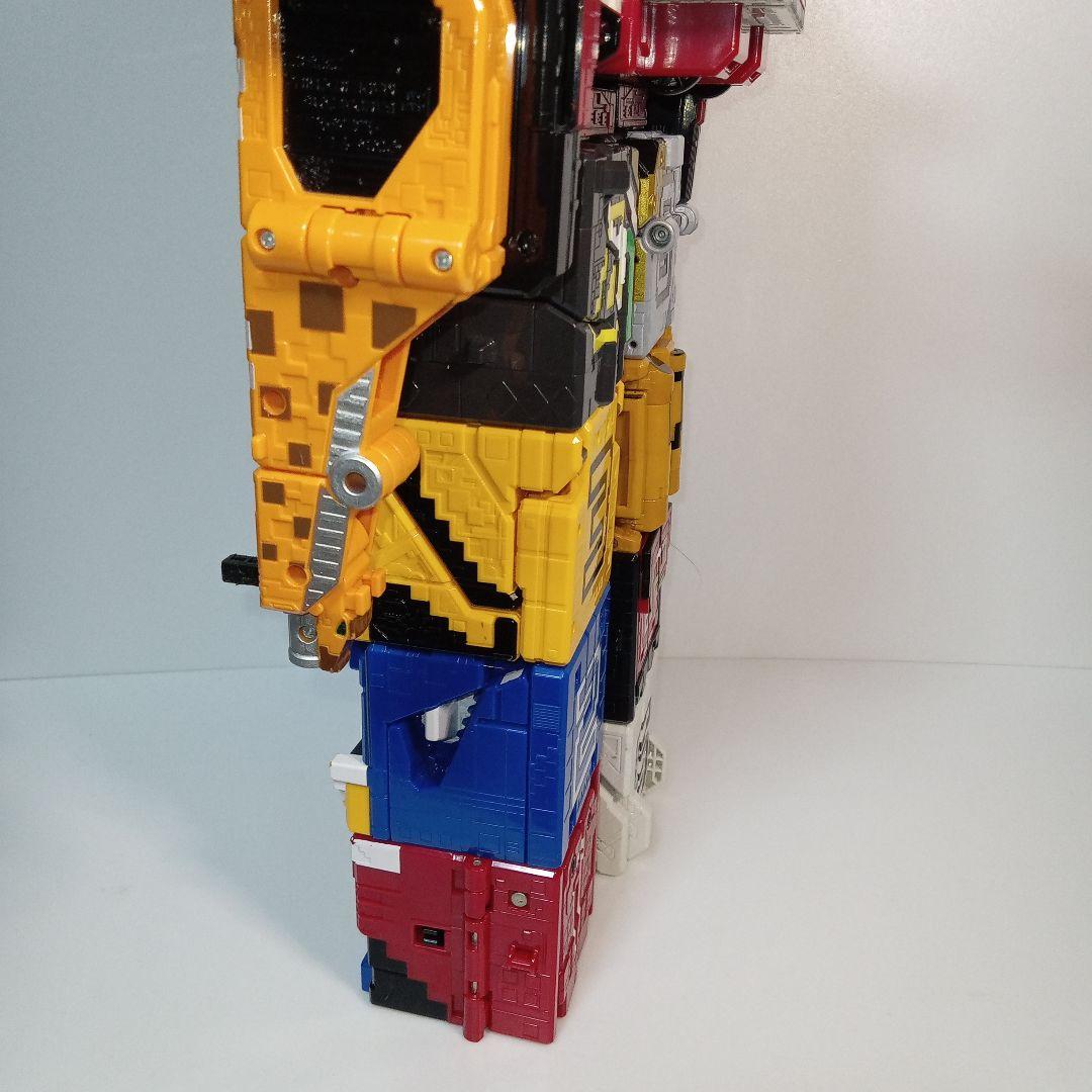 動物戦隊ジュウオウジャー　DXワイルドトウサイドデカキング