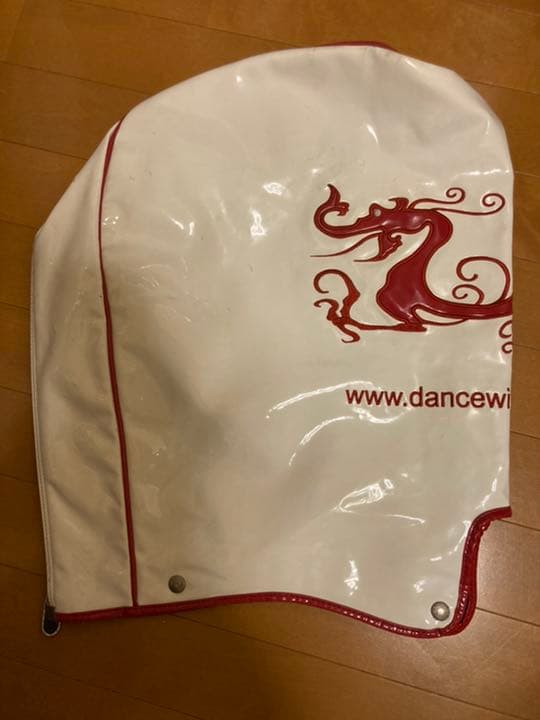 ダンスウィズドラゴンゴルフバッグ　ヘッドカバーセット