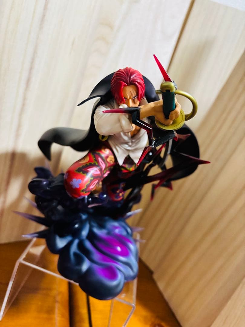 ワンピース　 Figuarts Zero シャンクス　神避　フィギュア