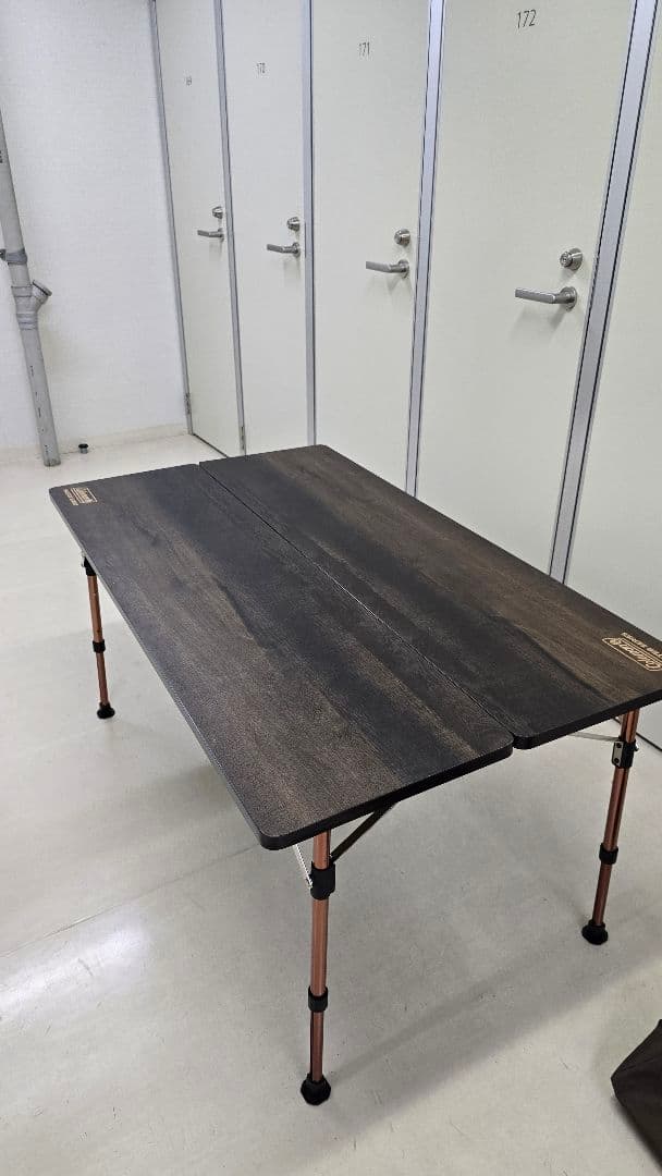 Coleman MASTER SERIES 折りたたみテーブル　美品