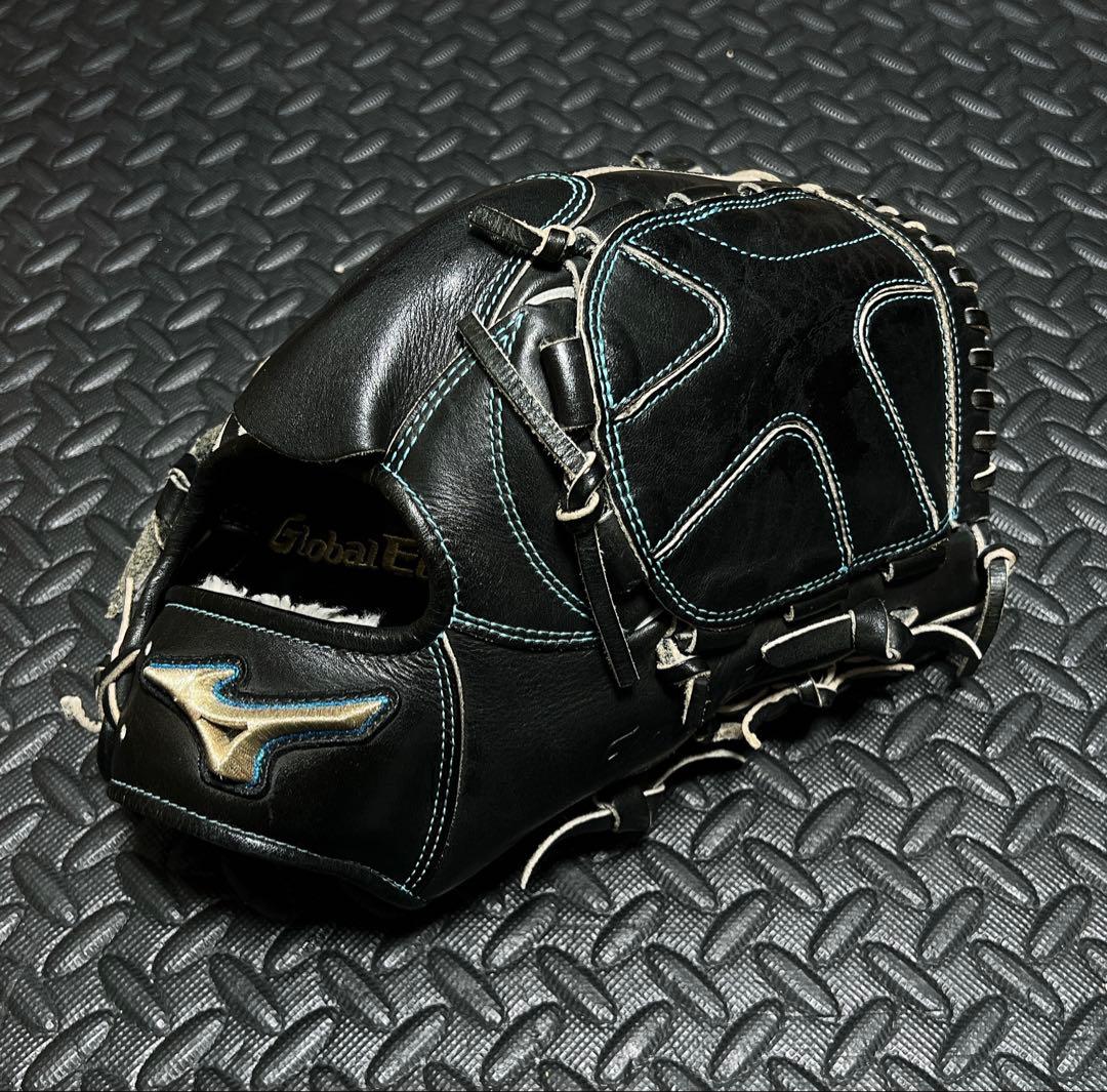 ミズノ グローバルエリート 10周年記念モデル 軟式 投手用 グローブ