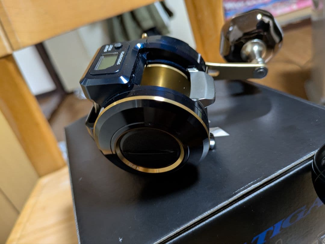 ダイワ　21ソルティガ　IC300 超美品　リブレノブ付き