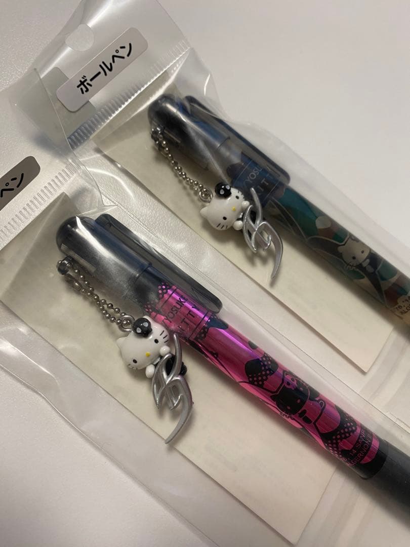 【新品未開封】氷室京介×ハローキティ　コラボ ボールペン 二本セット