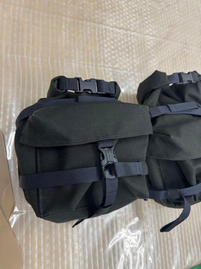 OUTER SHELL アウターシェル　バッグ　サークルズ　ブルーラグ　パニア