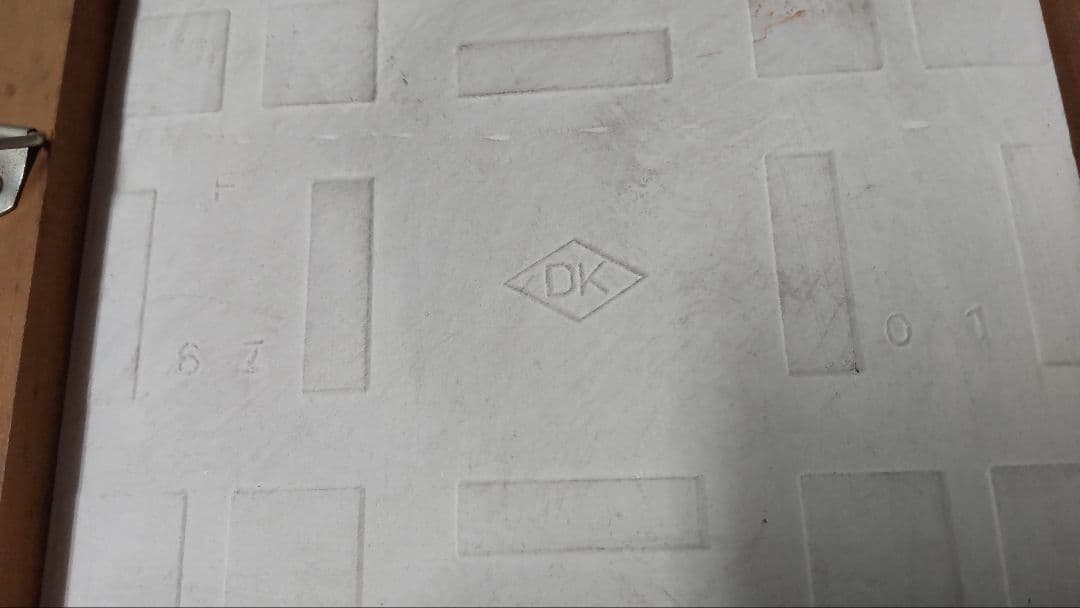 希少　タイル壁掛けアート　門兆　鴻邸