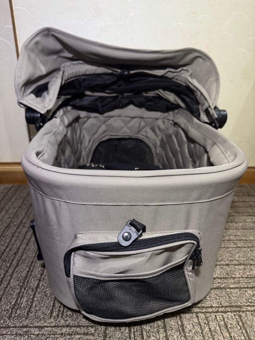 AirBuggy エアバギー　wiz Ｘ　専用マット付　美品