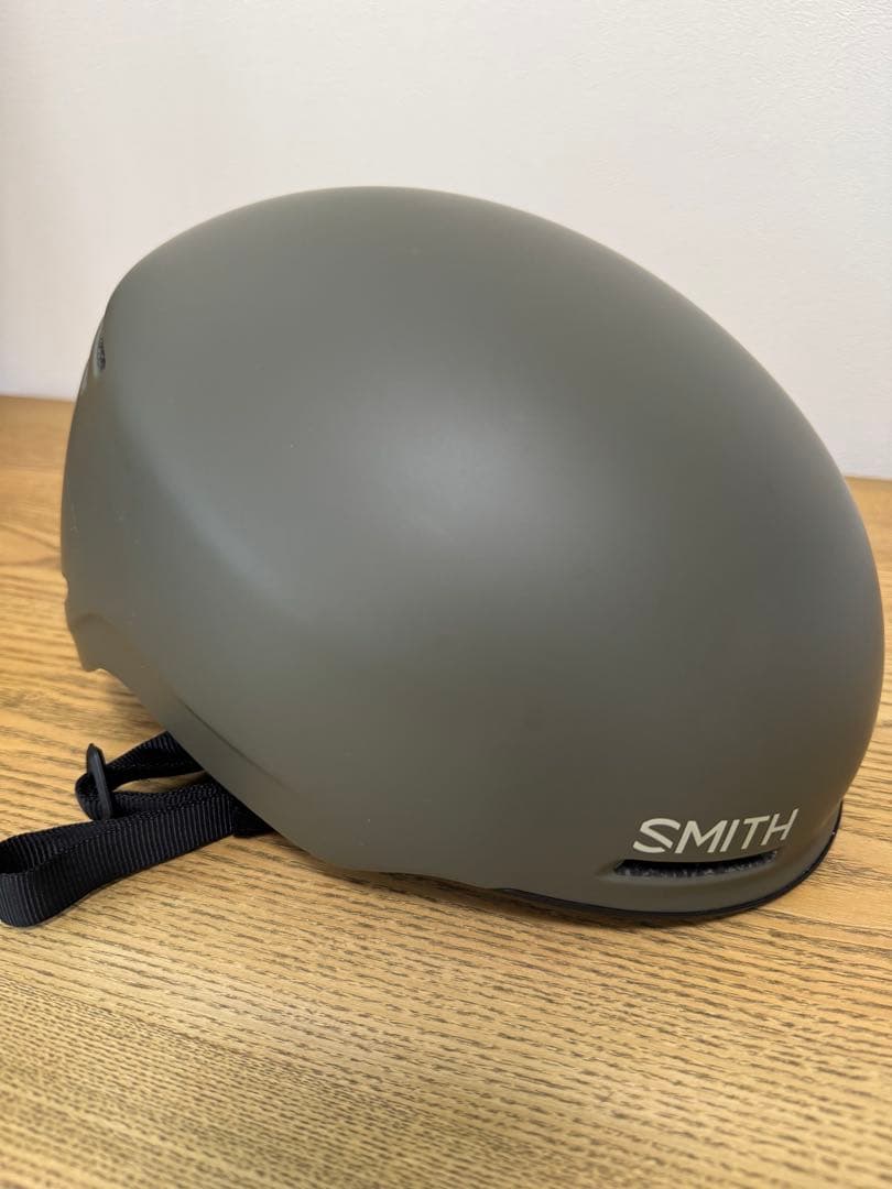 Smithヘルメット2024モデル(Lサイズ)‼️