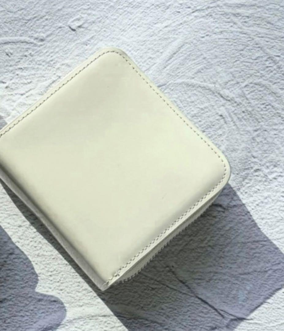 バインダー　ウォレット　アイボリー　韓国　貯金