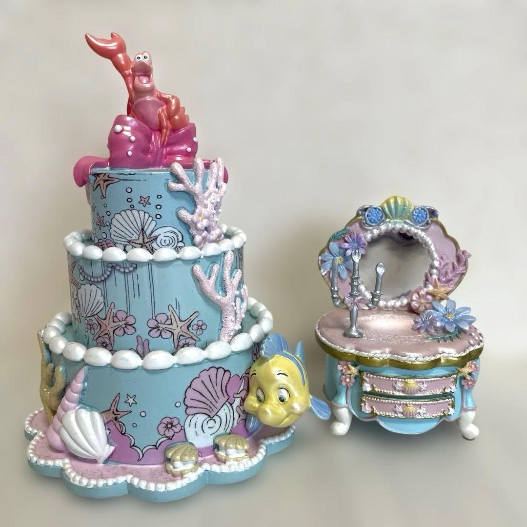 リトルマーメイドフィギュア　置物　小物入れ