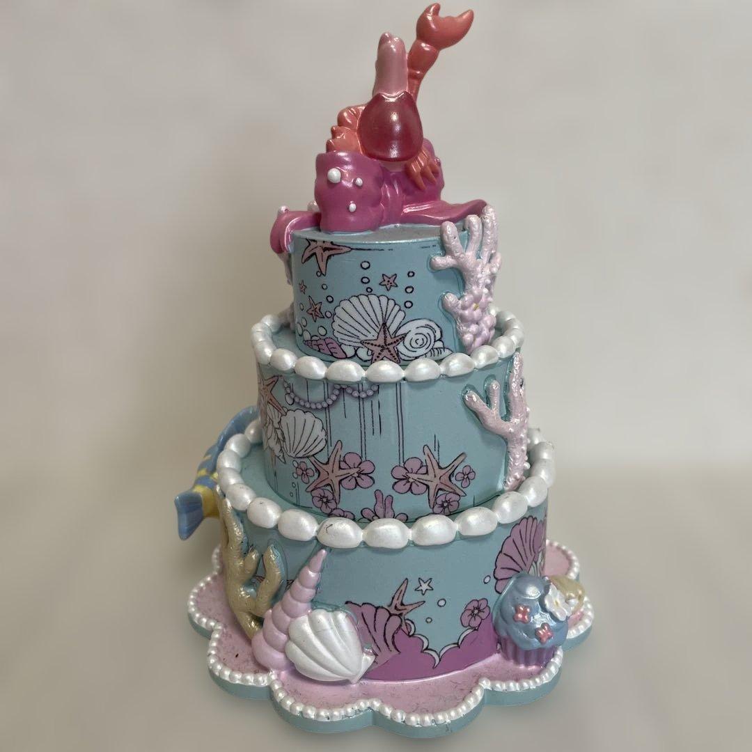 リトルマーメイドフィギュア　置物　小物入れ