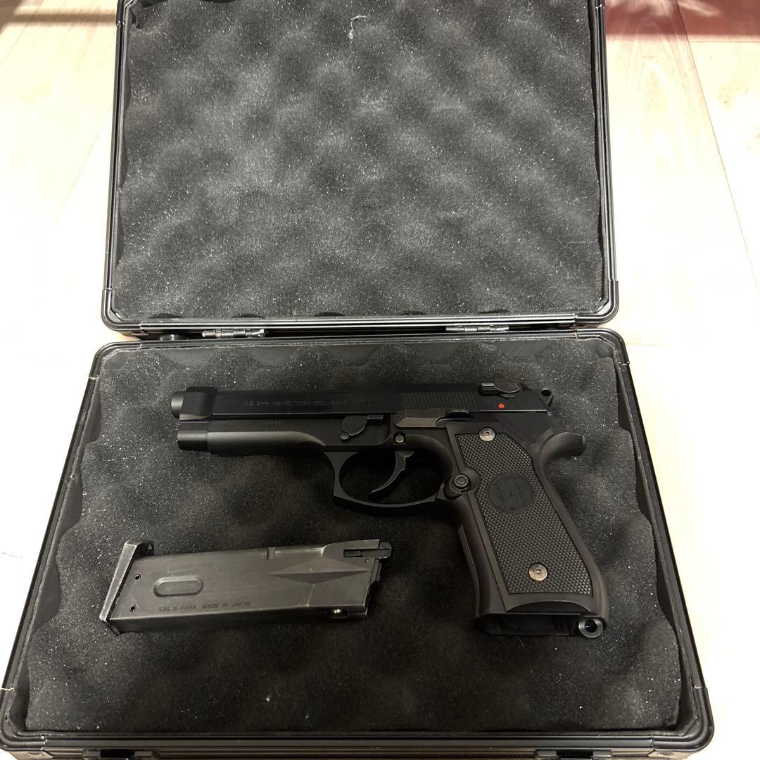 東京マルイ　M9ピストル　ガスガン　ガンケース付属