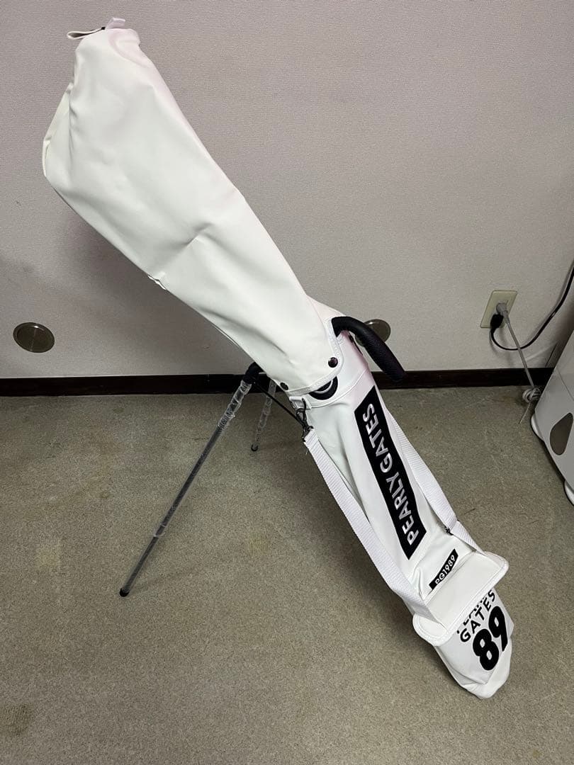 あ*じ様 PEARLY GATES ラウンドスタンドバッグ セルフスタンドバッグ