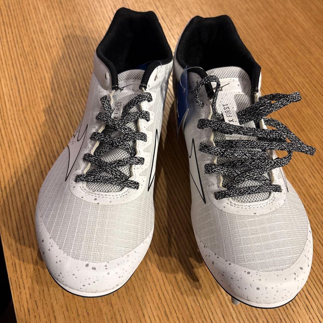 28.0cm エックスファースト　ホワイト【MIZUNO】陸上競技用スパイク