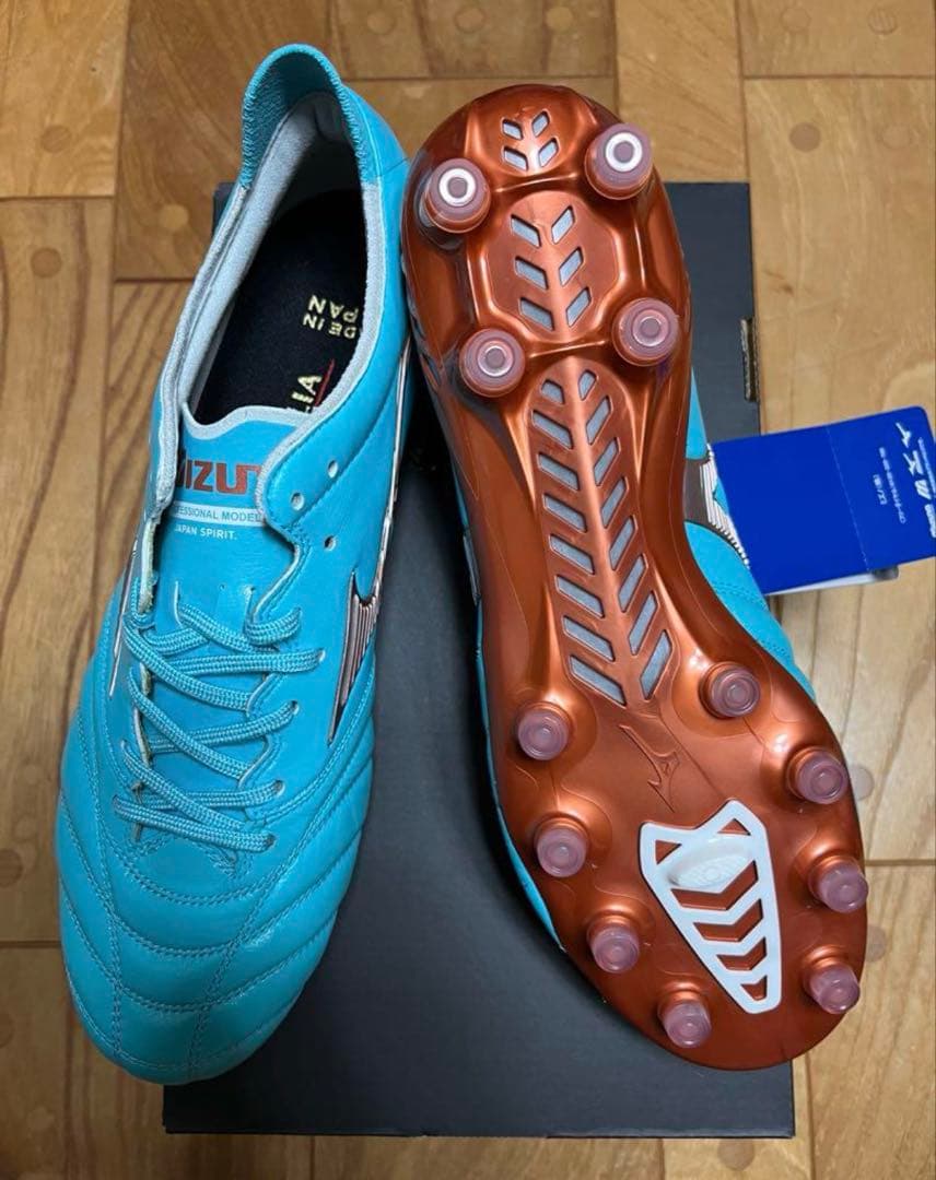 Mizuno モレリアNeo III ライトブルー スパイク