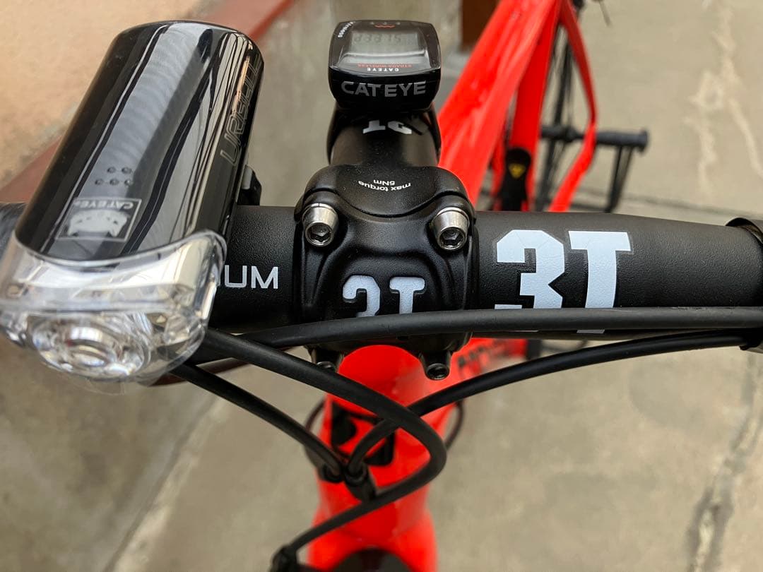 GENNIX R1 GARNEAU ガノー　カナダ　ロードバイク