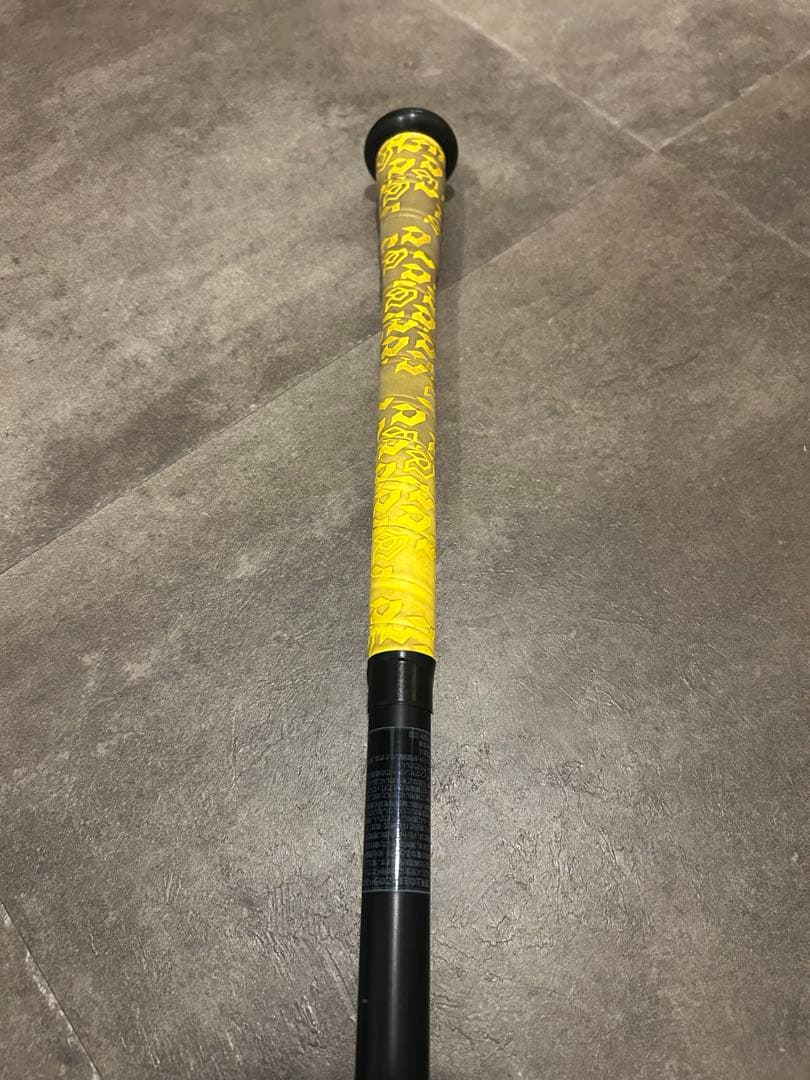 ディマリニ K-POINT ストロングⅢ 84cm 730g　軟式バット 黒