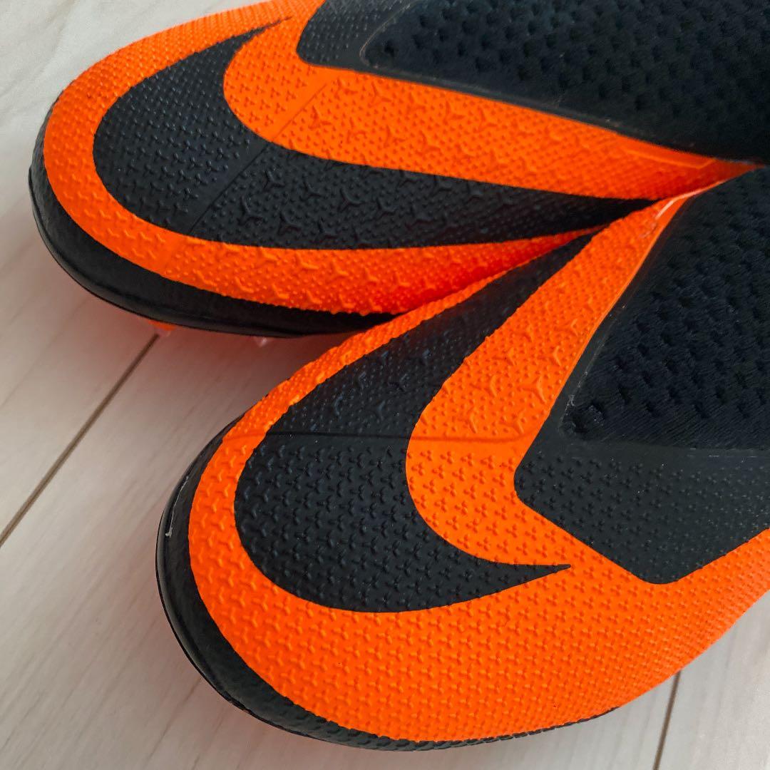 NIKE ファントムヴィジョン