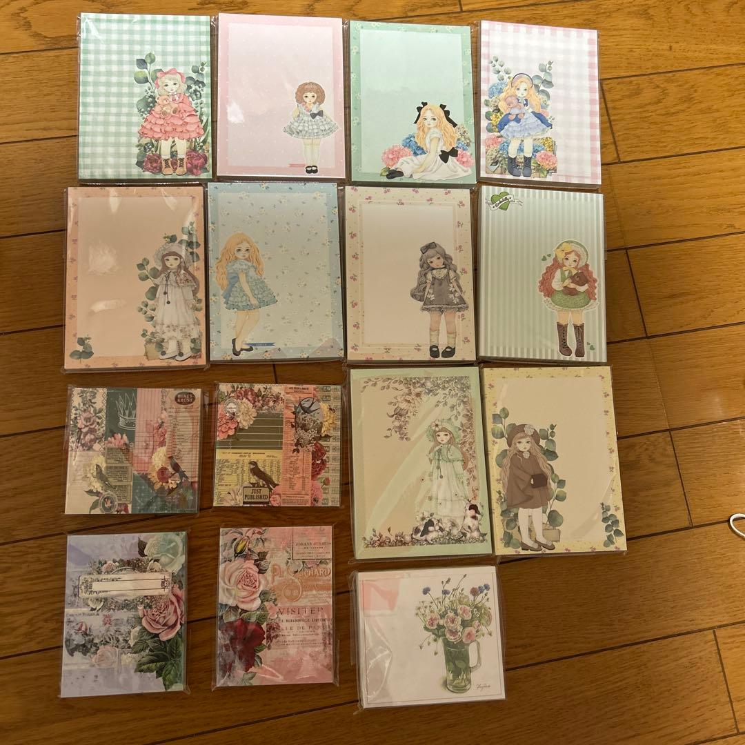 海外メモ　新品とおすそ分け用未使用品中古、多種類大量まとめ売り⭐️花柄多め、人物も