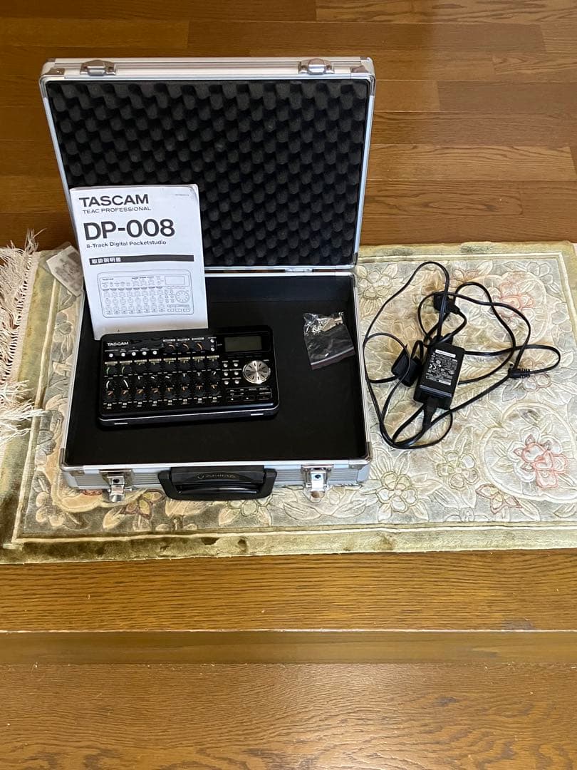 TASCAM DP-008 マルチトラックレコーダー　美品　アルミケース付き