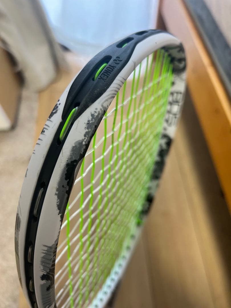 ソフトテニス　ジオブレイク80s ホワイト　2本セット