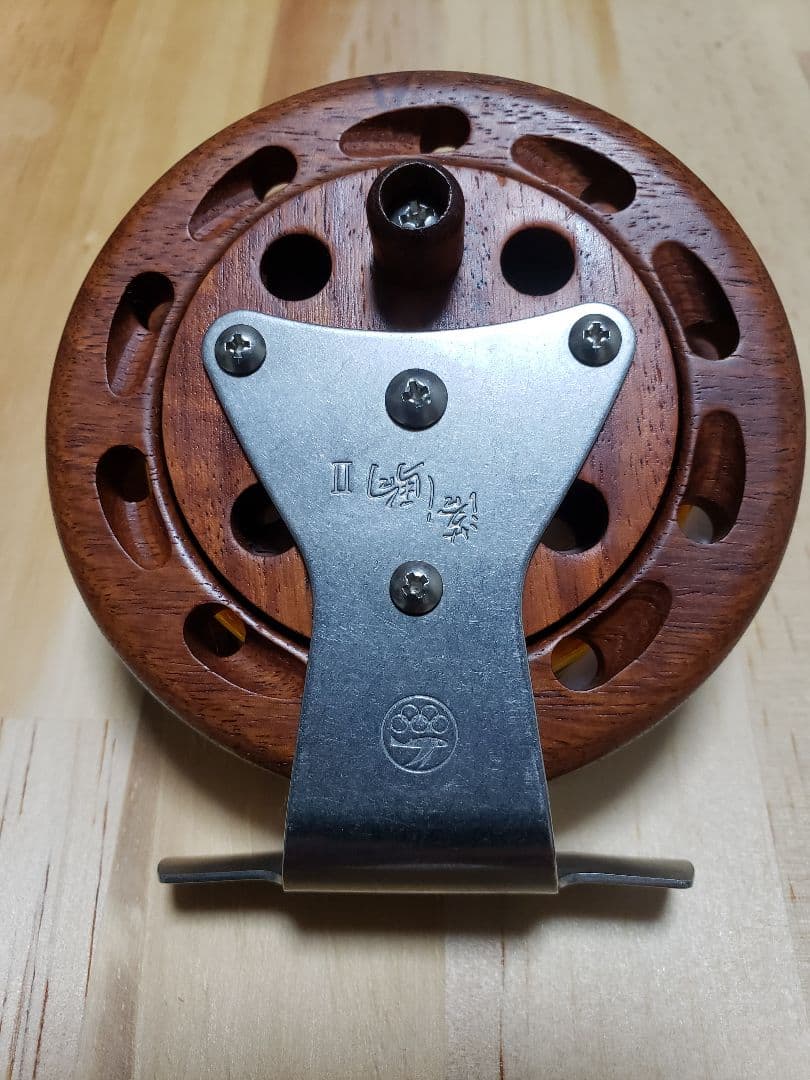 オリムピック 落し駒Ⅱ リール タイコリール 黒鯛 ヘチ 花梨 木製リール