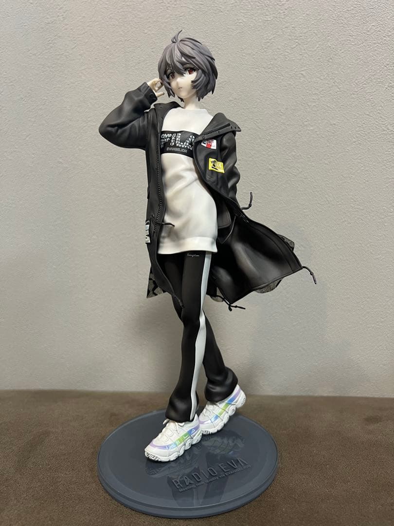 RADIO-EVA ストリートファッション フィギュア 4体セット