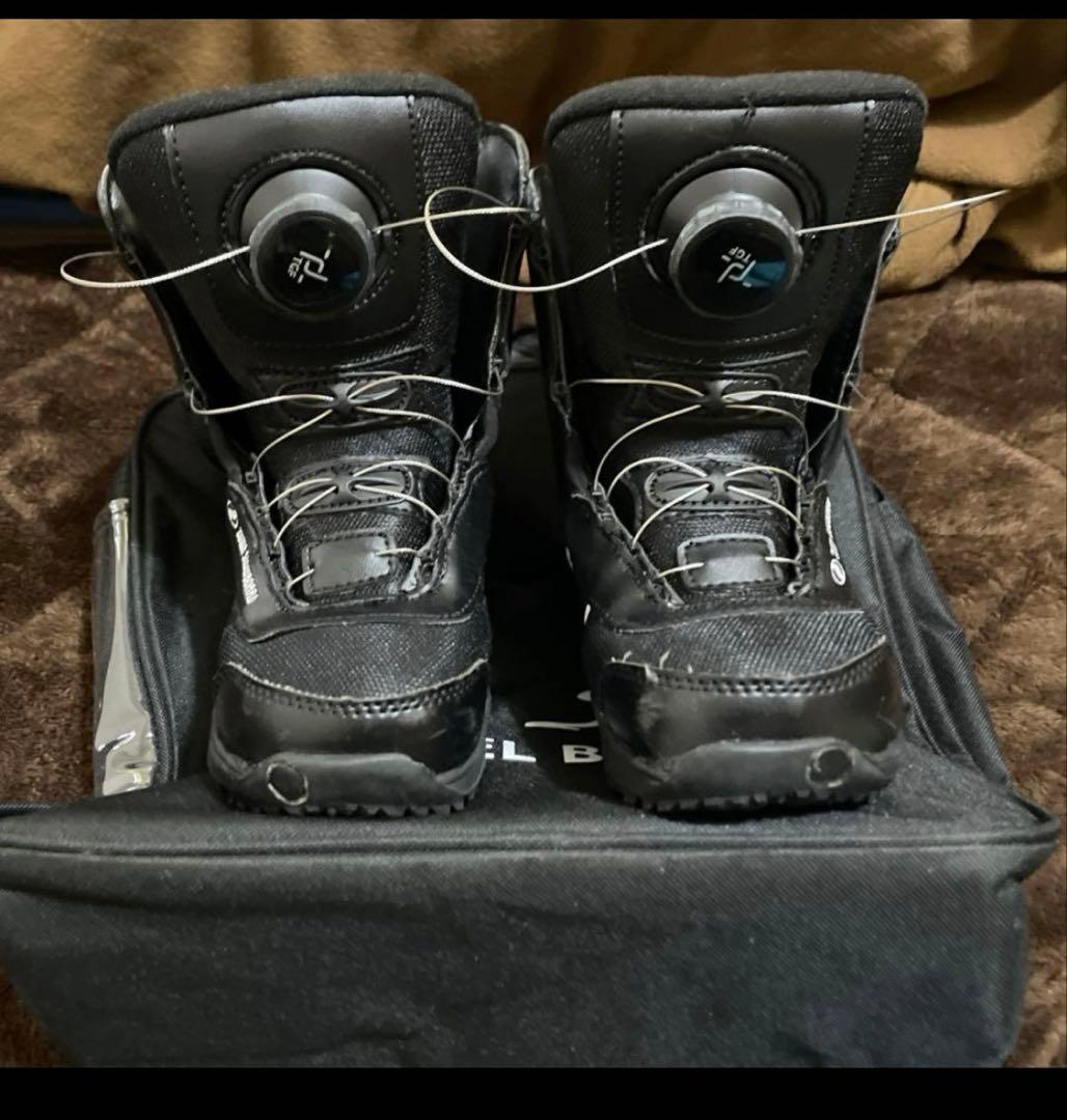 キッズスノーボードセット（ボード90cm、靴18-19cm）