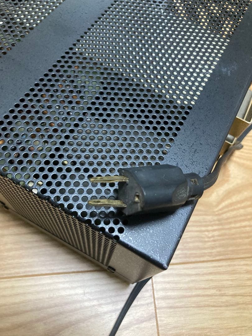 E) DRAKE R-4C アマチュア無線機