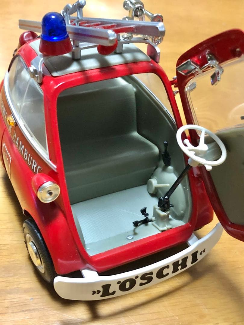 ★絶版レア！￼レベル1/18￼  イセッタ 250 シュネルゼン￼消防車