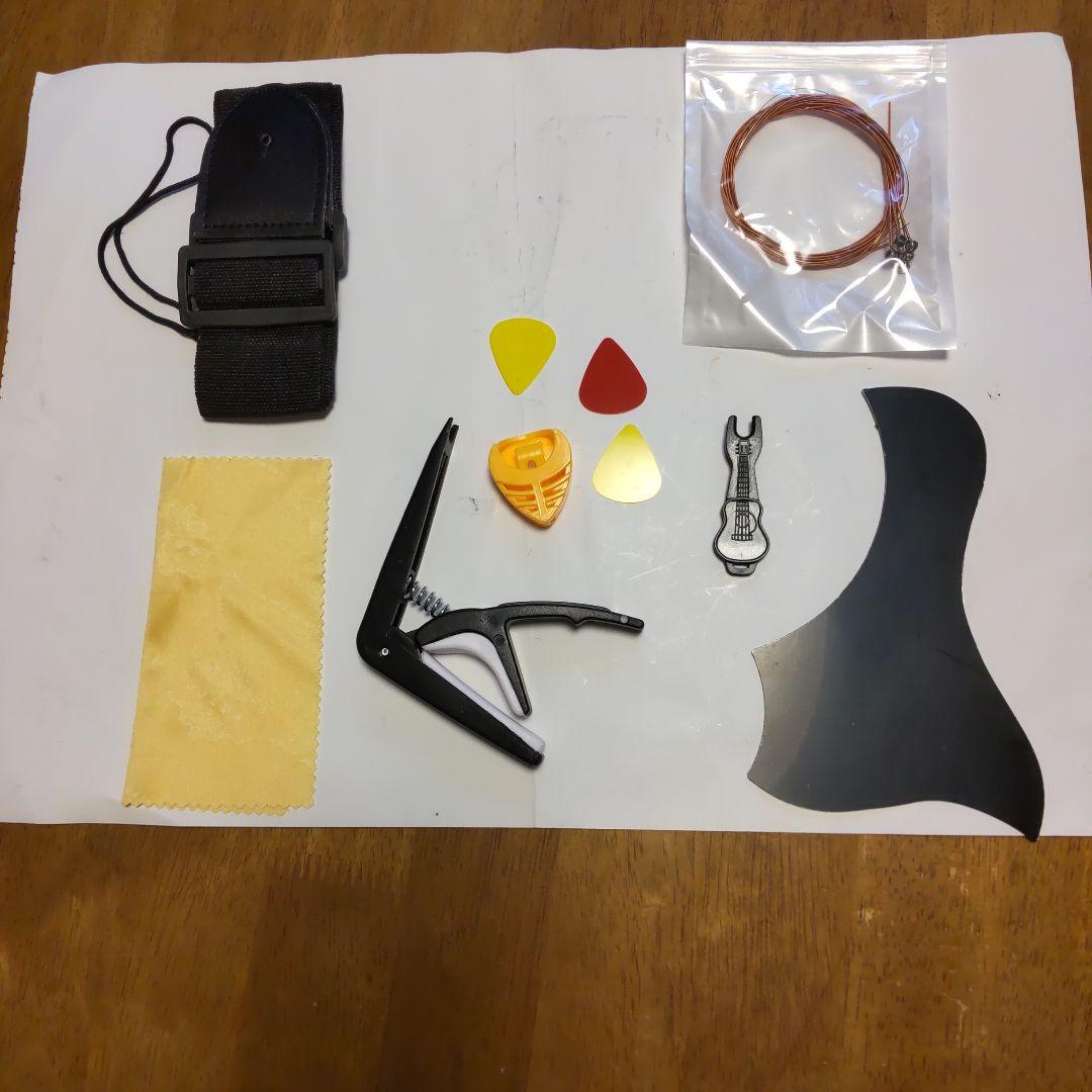 新品！格安！カッタウェイ アコースティックギター 、黒、専用バッグ他セット